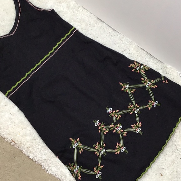 Nikki Valenti embroidered sundress 8 - Picture 7 of 7